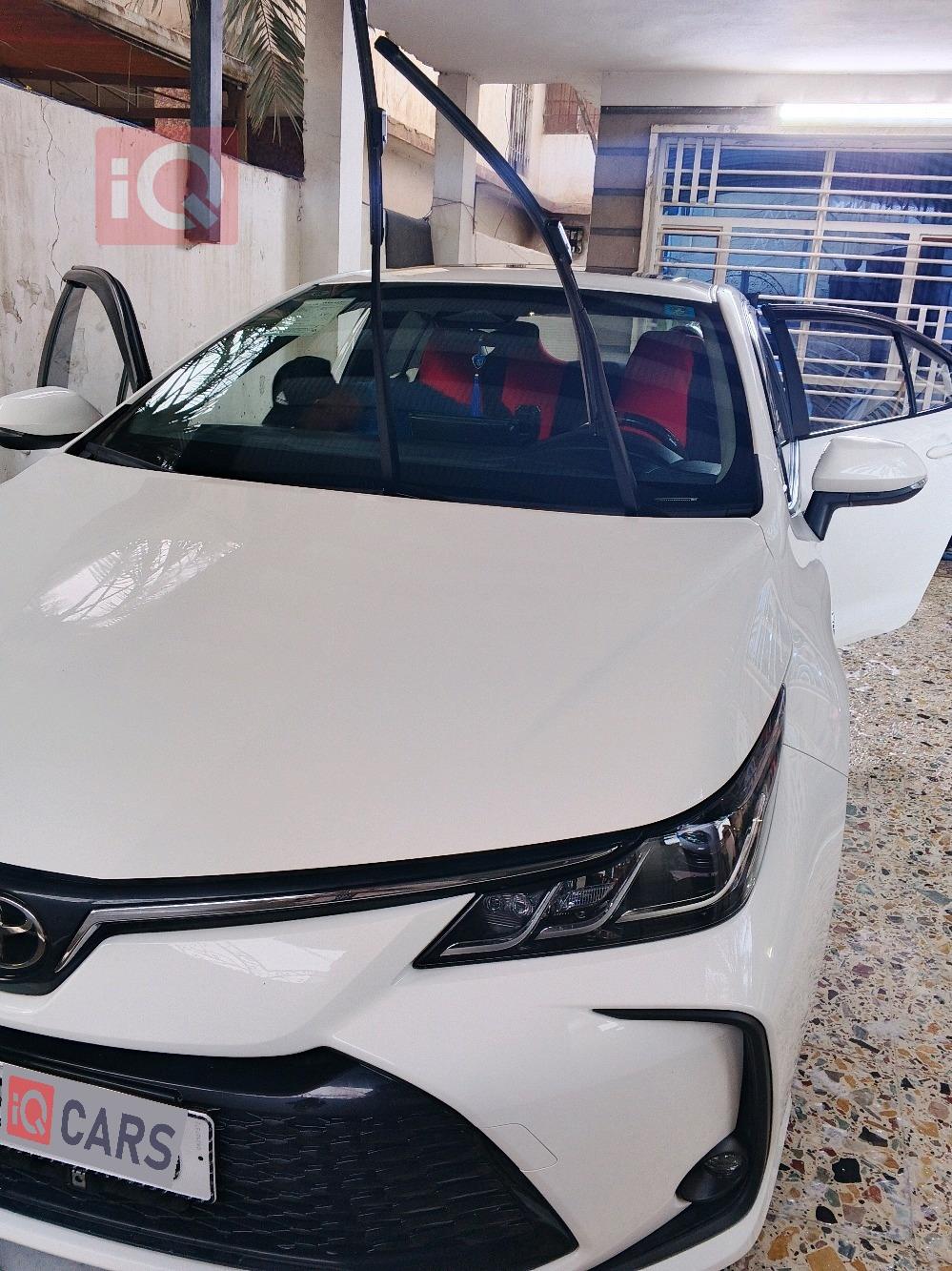 تۆیۆتا کۆرۆلا